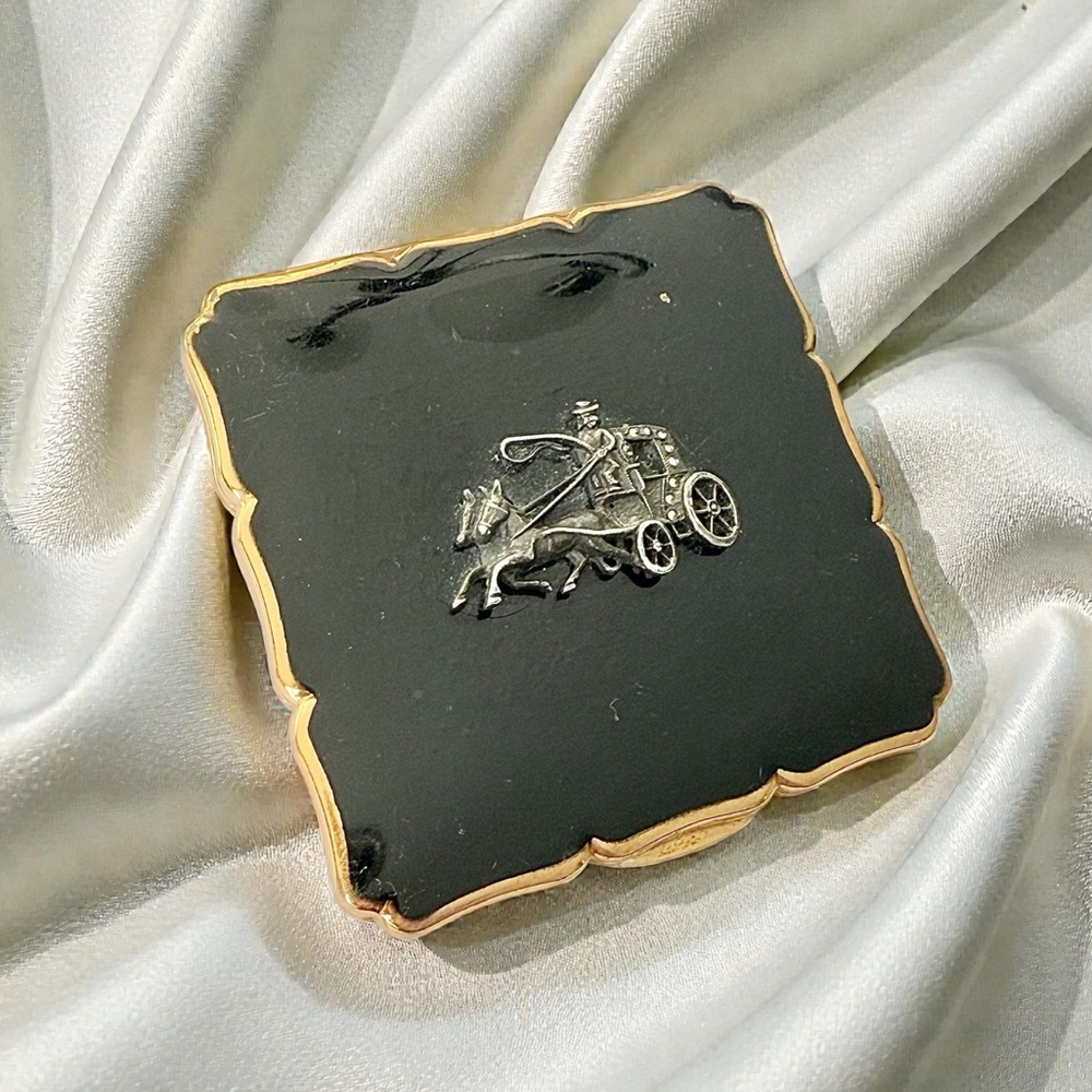 1950s Stratton Convertible Powder Compact Black Enamel Coach Horse Carriage